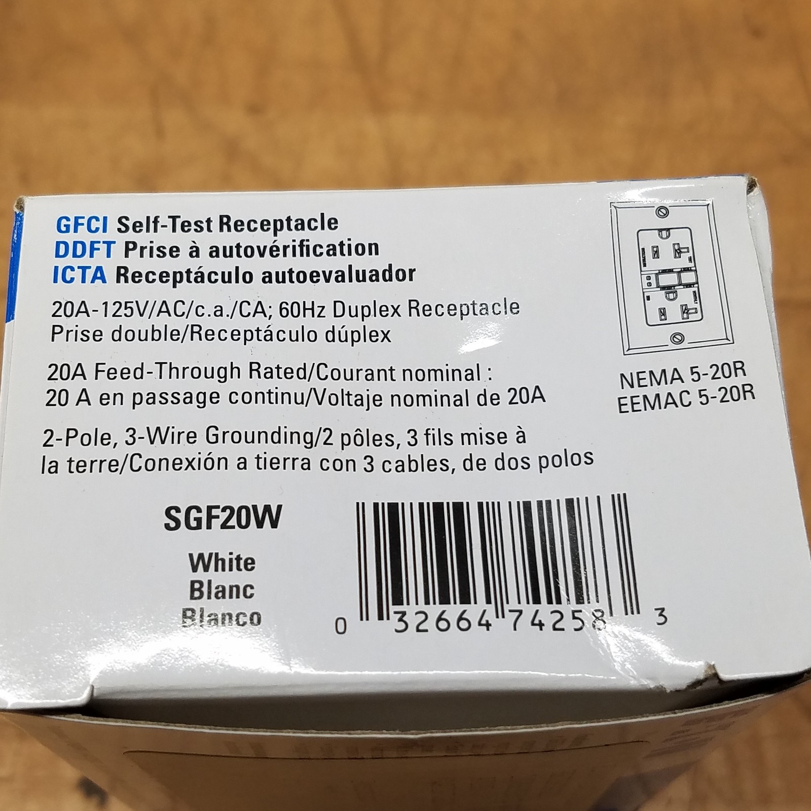 EATON SGF20W Arrow Hart Self-Test Duplex Receptacle, 20A, 125VAC - NEW