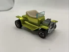 Hot Wheels Redline Hot Heap, Antifreeze with light interior