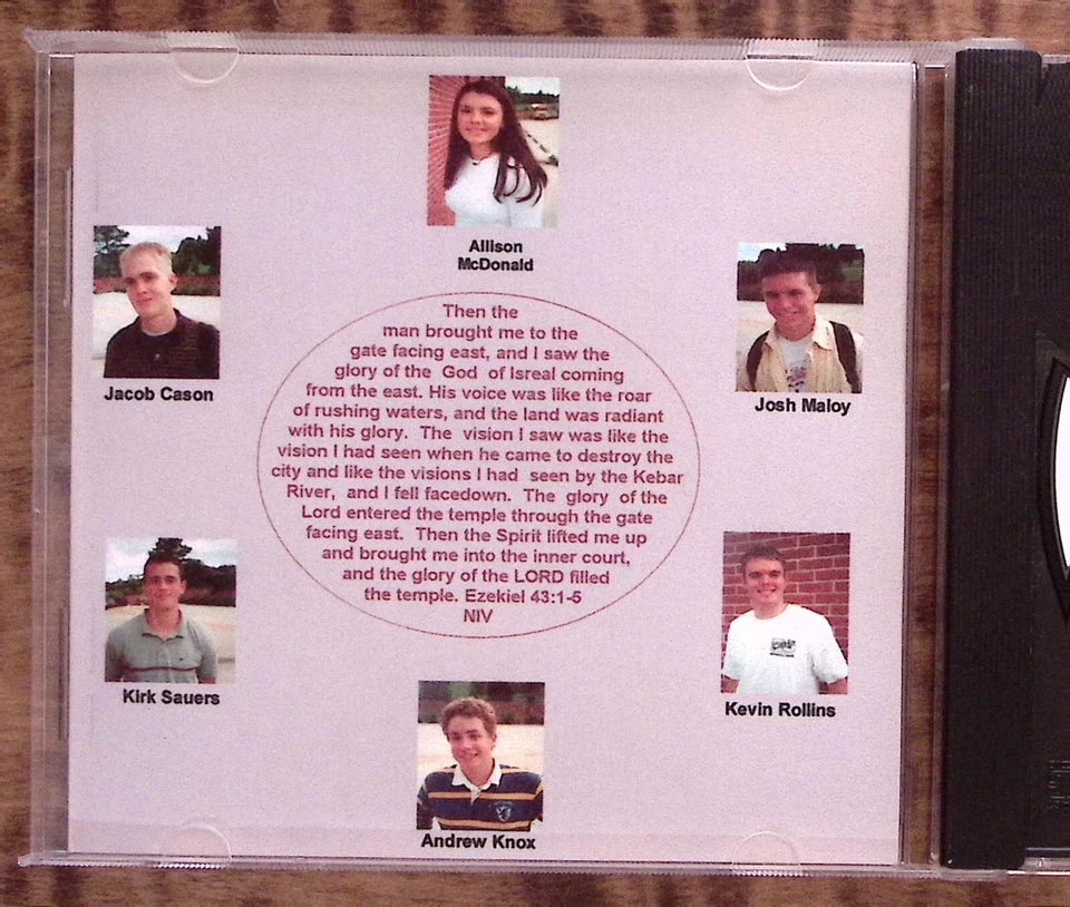 FACING EAST A PRAYER FOR LEVI... GOSPEL BLUEGRASS CD 2753 Foto 3 de 4