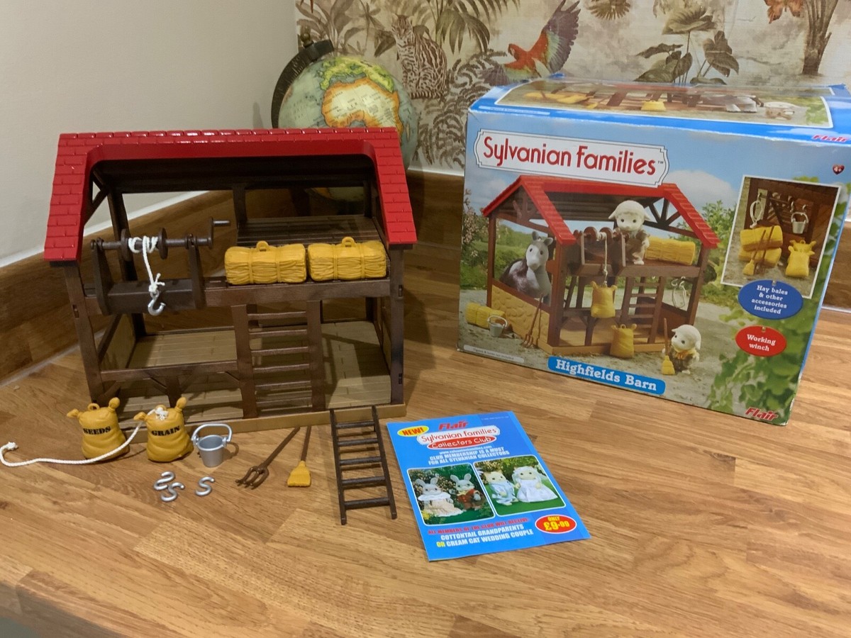 Sylvanian families calico beautiful highfields barn immaculate boxed 100% ❤️