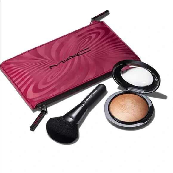 M.A.C makeup kit set of 7 Price in India - Buy M.A.C makeup kit set of 7  online at Flipkart.com