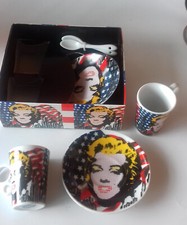 Marilyn Monroe by Andy Warhol Box, Porzellan Kaffeetassen Duo