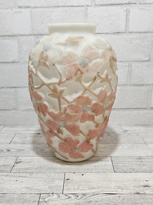 Vintage Phoenix Consolidated Glass Dogwood Tree Flowers Vase 11 