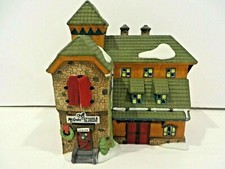 DEPT 56 NEW ENGLAND VILLAGE SERIES - MCGREBE CUTTER & SLEIGHS - LIGHTED
