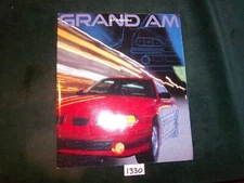 MINT 1997 PONTIAC GRAND AM SE GT Original Sales Brochure W/Color Chart ~#1330
