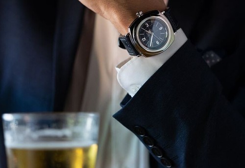 Orologi Non-Stop Cuscino Nero Nero BBWW T5 Titanio Chirurgico 46mm $1.800 Nuovi con scatola - Foto 9 di 12