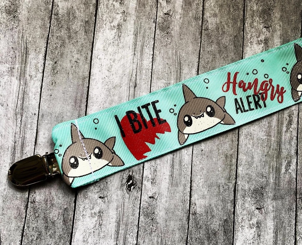 Clip chupete bebé tiburón I mordedura niña niño Foto 2 de 3