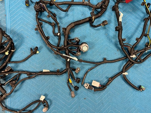 Mitsubishi Outlander 2.4L FWD Engine Room Bay Wiring Harness 21k 2018 OEM - Picture 4 of 15