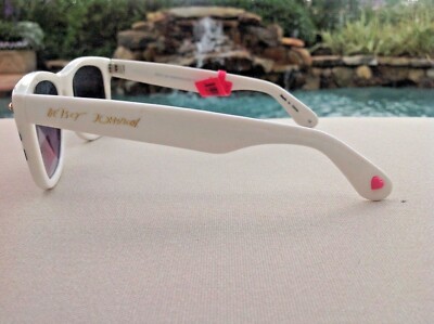 BETSEY JOHNSON Raven Silver Logo UV Sunglasses 28 BETSEY JOHNSON SUNGLASSES BJ7042P 002 RAVEN FUCHSIA PINK  main image 4