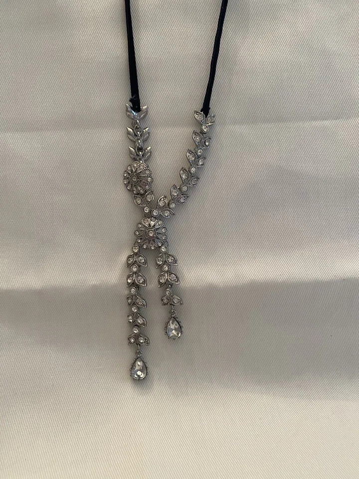 Betsey Johnson Crystal Flower And Black Velvet Wrap Necklace - Image 3 of 3