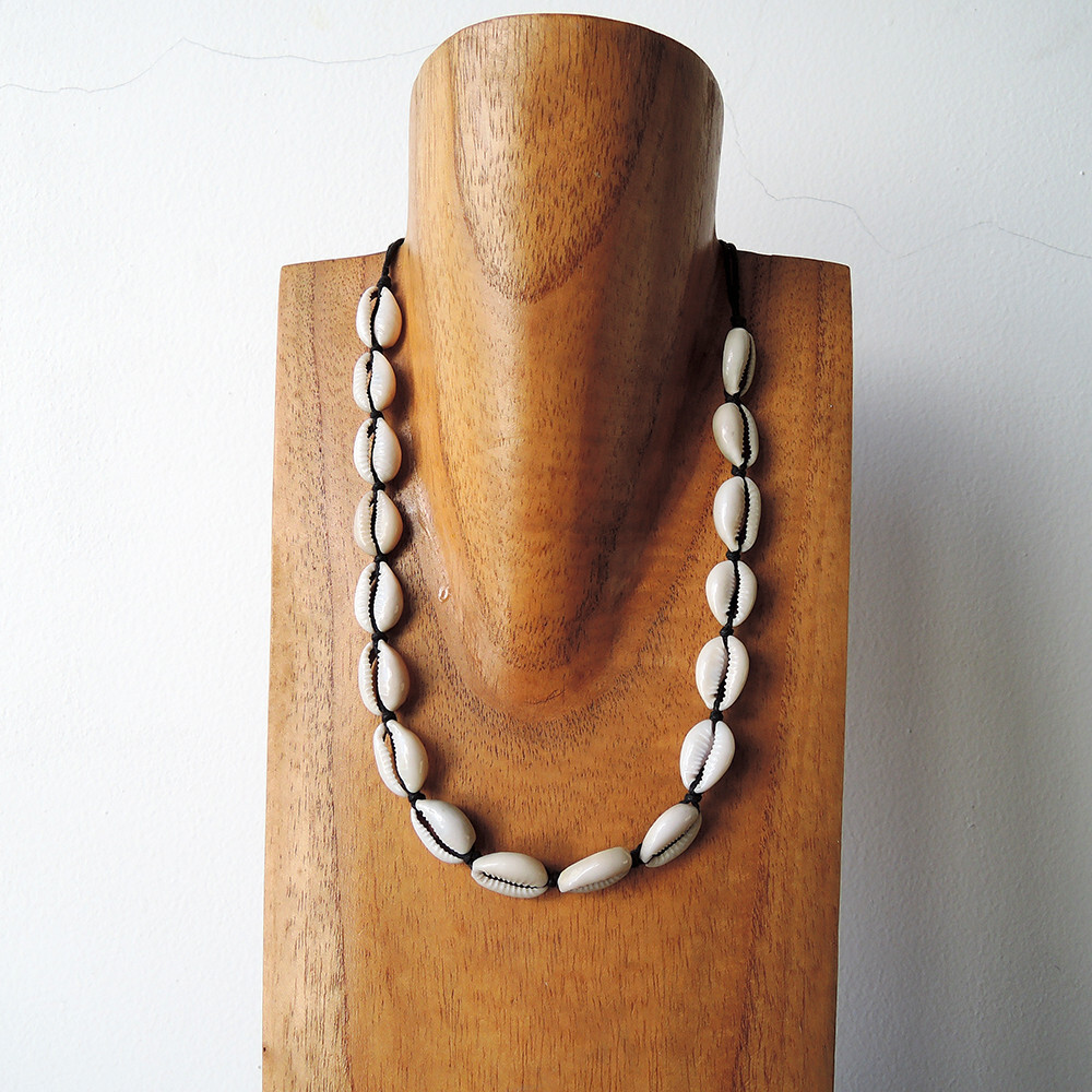 Cowrie Shell Necklace Surfer Boho Seashell Puka Bohemian Black
