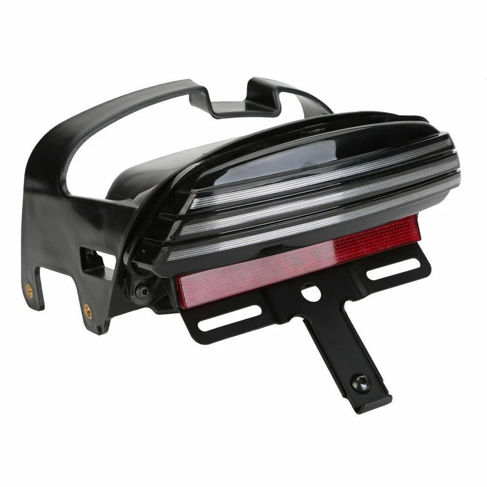 后刹车尾灯黑色外壳 + 红色镜头 适合 Harley Dyna 2017 - 2019 — 第 3/4 张图片