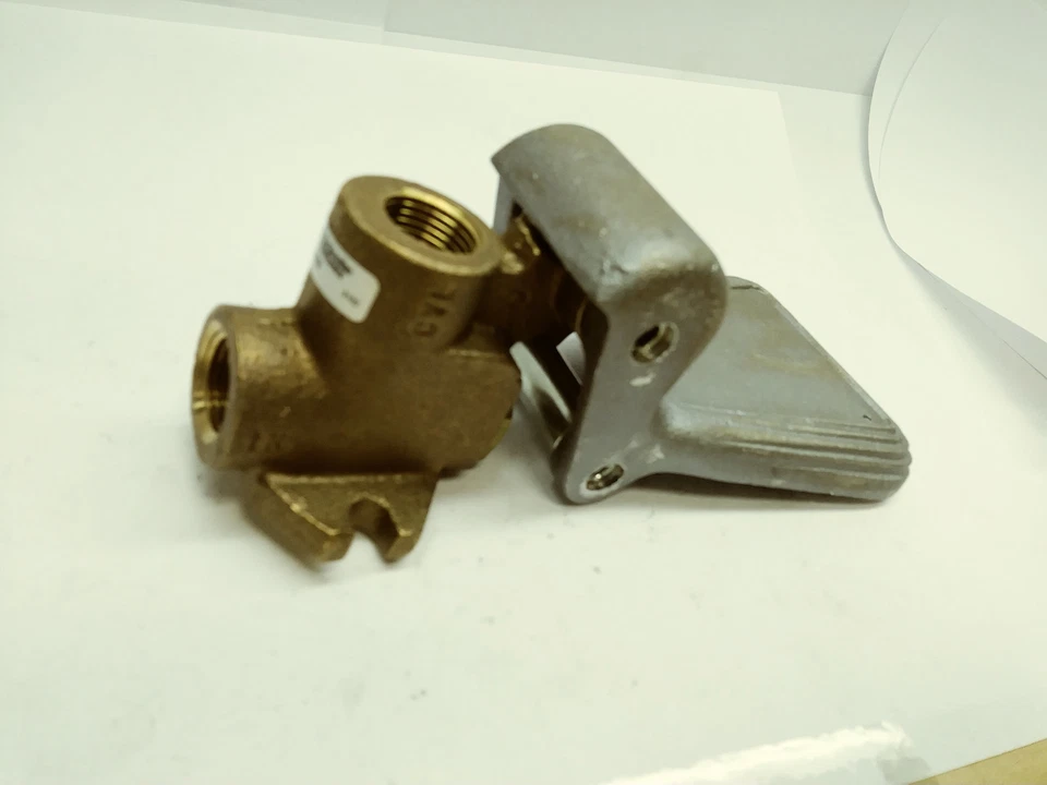 3/4 Two way valve with heavy duty lever Handle Schrader 034760099 Parker - Image 3 of 3