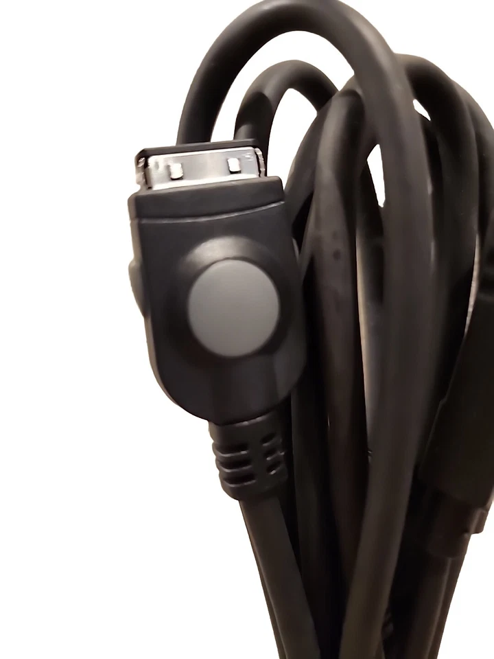 One Palm Handspring USB Hotsync Cable for Treo 270 300 600 (02-0402-00 REV) - Image 2 of 3