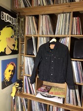 Men’s Levi denim jacket VGC Black Small
