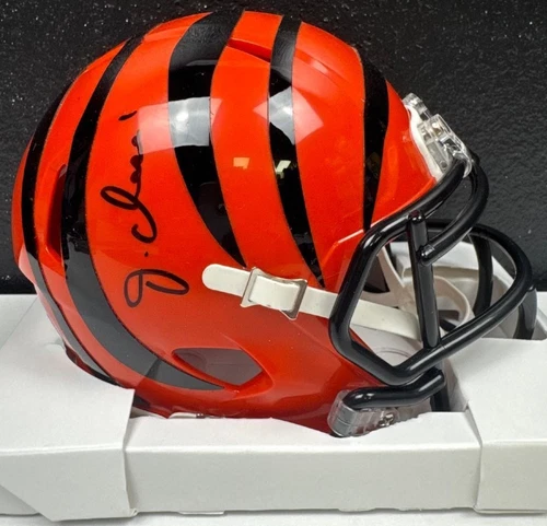 JA'MARR CHASE SIGNED AUTO CINCNNATI BENGALS SPEED MINI HELMET FANATICS AUTHENTIC