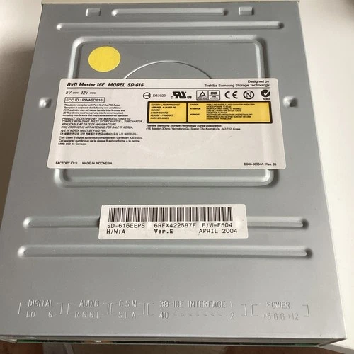 Internal DVD drive  Samsung DVD Master 16E model SD-616 IDE 5.25 Inch - UNTESTED