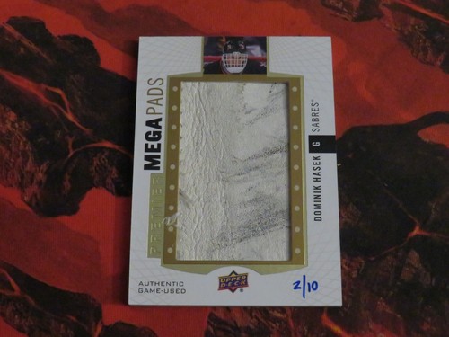 2017-18 Upper Deck Premier Mega Pads /10 Dominik Hasek #PGP-DH