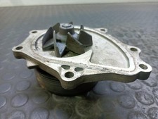 Pompe à eau Toyota RAV 4