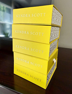 Kendra Scott Empty Jewelry Gift Boxes Lot of 5 7 Pouches Bags