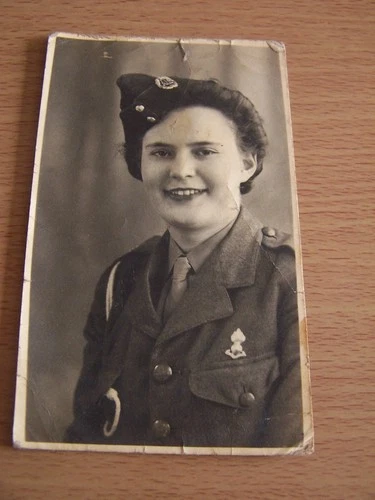 WW2 Military Woman in Uniform & Side Cap Vintage Photo Named Gladys ATS