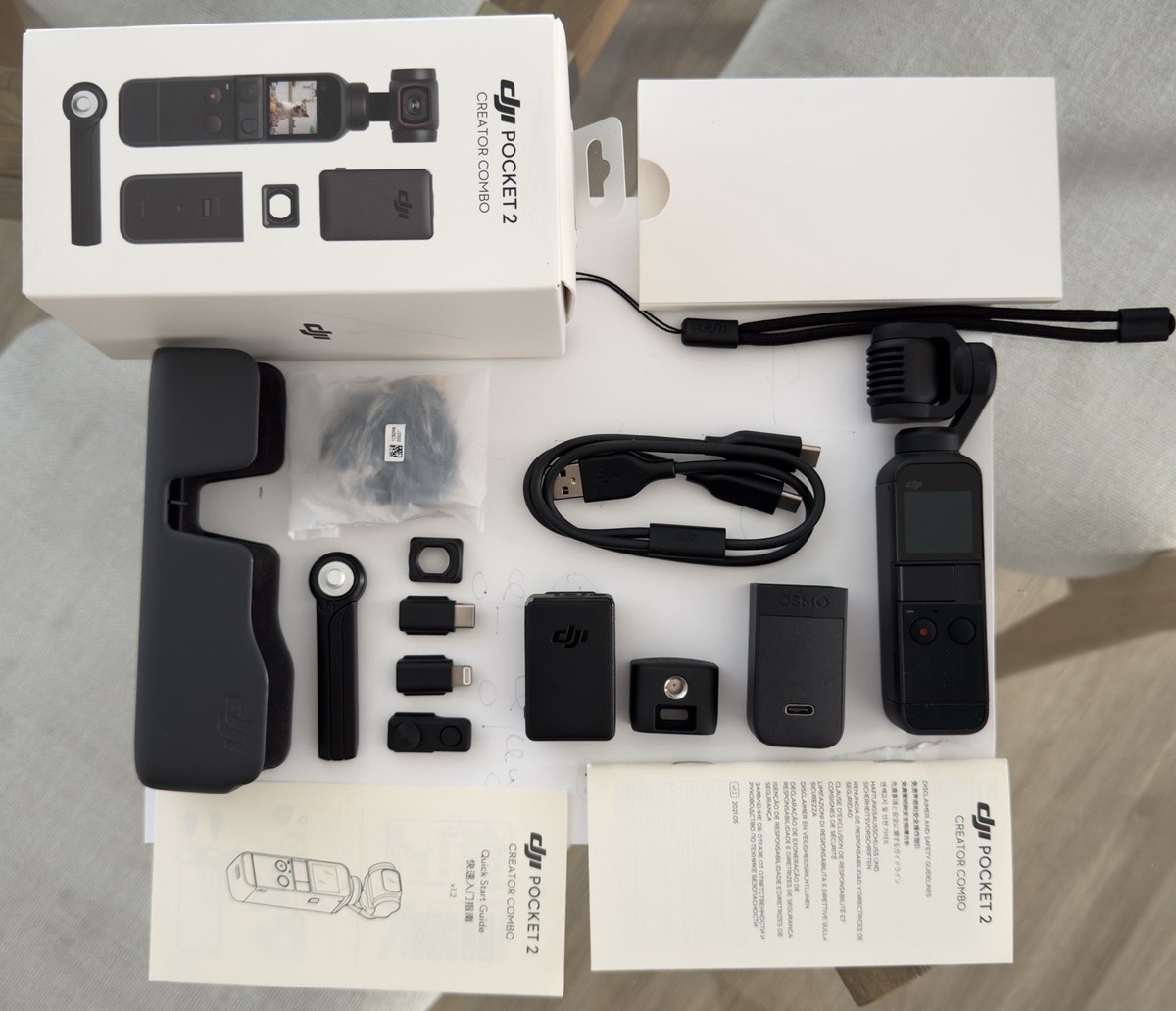 DJI Pocket 2 Creator Combo - 3 Axis Gimbal Stabilizer with 4K 