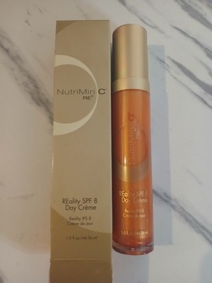 Arbonne NutriMin C RE9 REality SPF 8 Day Creme 1.5 fl oz New