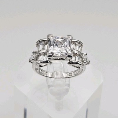 Ross Simons Sterling Silver Vintage CZ Ribbon Ring Size 8