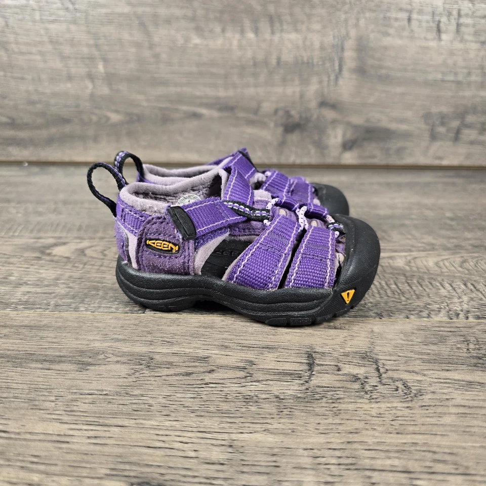 Sandalias deportivas Keen Girls Newport H2 sandalia rosa negro cordones elásticos activos 4C Foto 4 de 4