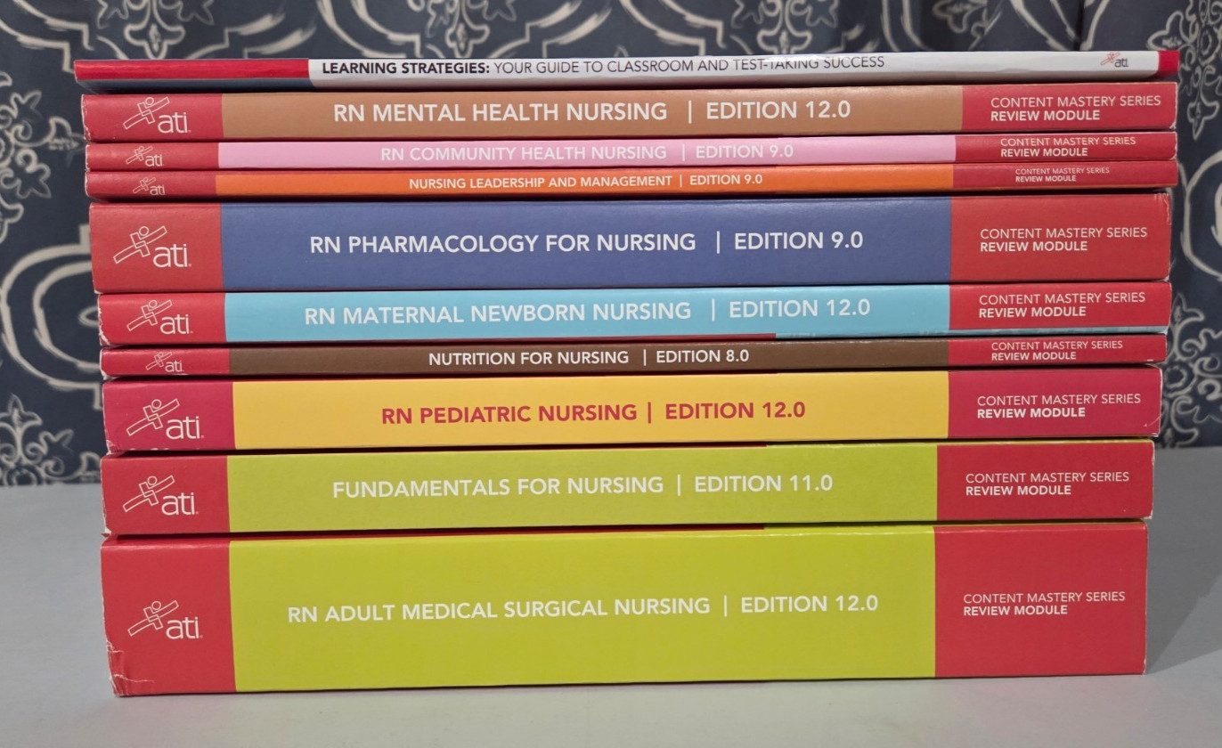 Set Completo di Libri di Infermieristica ATI RN 2023