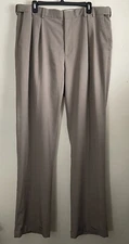 Van Heusen Dress Pants Mens W38XL36 Brown Pleated Extender Waist Cuffed Slacks