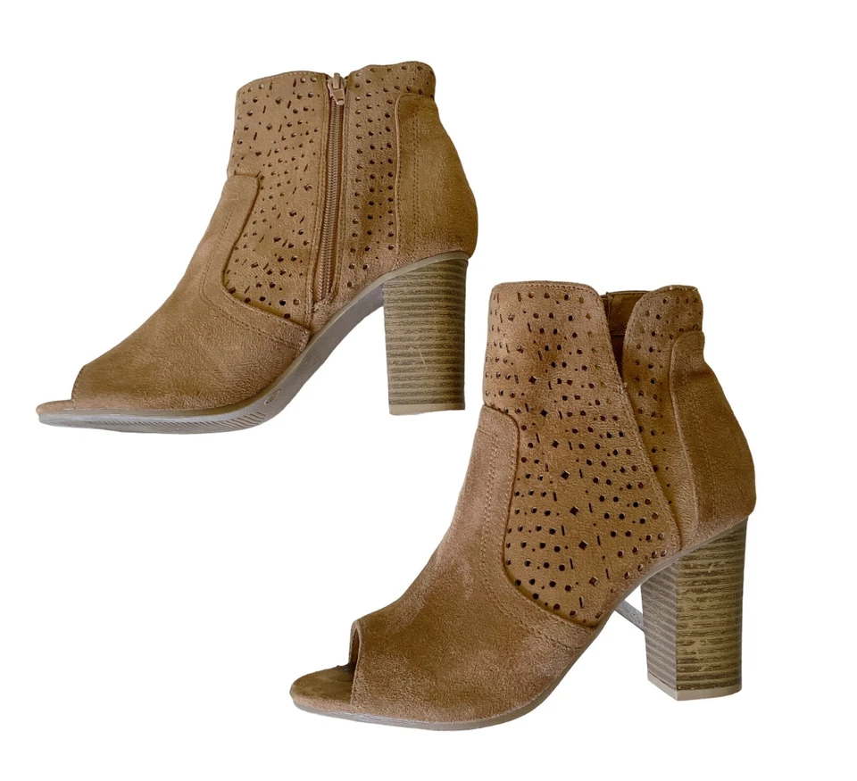 WILD DIVA Salón Talla 7.5 Tostado Imitación Gamuza Punta abierta Tacón Bloque Zapatos al Tobillo Botines Foto 2 de 4
