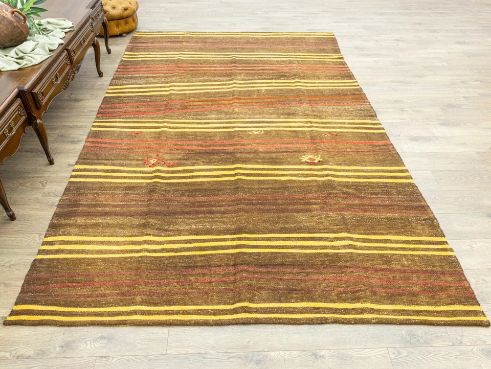 Vintage Turkish Kilim Rug – 6'11" x 11'1" – Handmade Wool & Goat Hair Carpet - Image 4 of 4