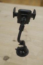 Mpow Car Phone Holder Mount Dashboard Windscreen W/suction Cup for iPhone 8 X 11