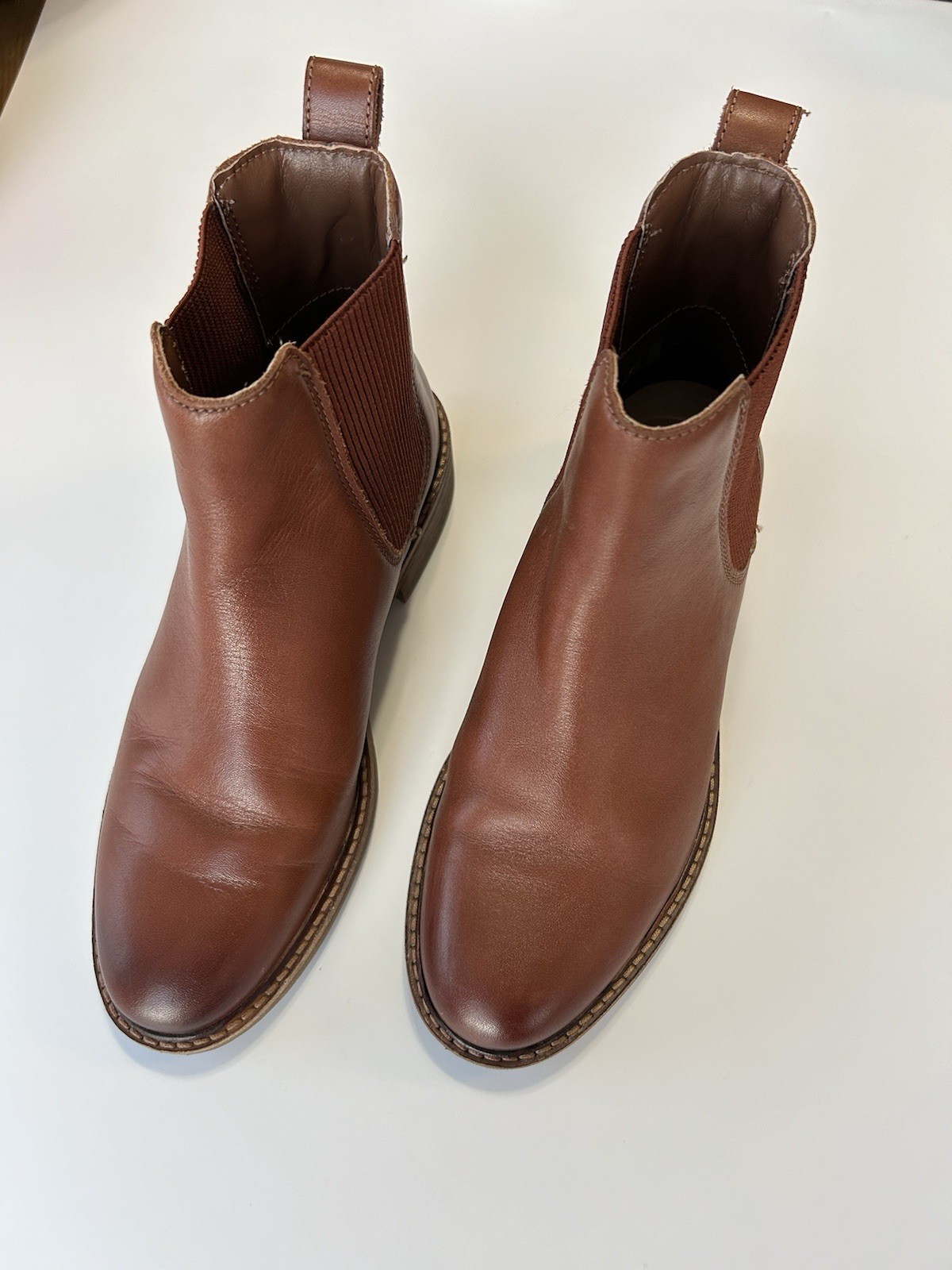 Clark’s Cologne Arlo 2 Tan Leather Ankle Chelsea Boots Bootie US Women’s 6