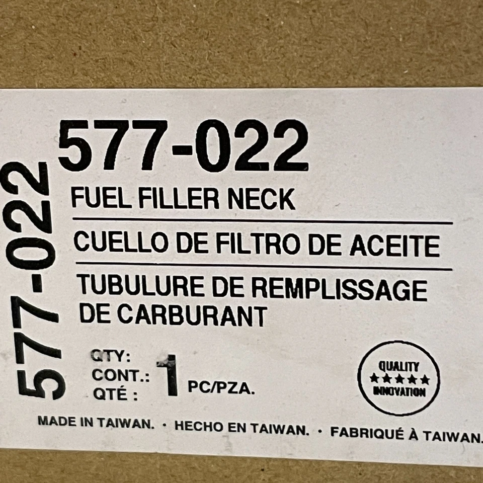 Cuello de llenado de tanque de combustible Dorman 577-022 38" acero para Cadillac Tahoe GMC Yukon Foto 2 de 4