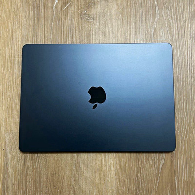Apple MacBook Air 13,3 Zoll (2022) M2 8GB 256GB SSD Mitternacht A2681