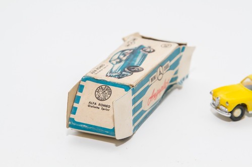 Anguplas Alfa Romeo Giulietta Sprint No Dinky No Mercury No Politoys No Mebetoys - Foto 19 di 19