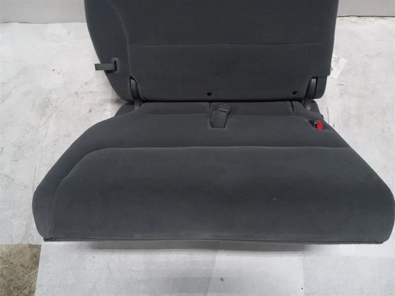 ASIENTO TRASERO DE PASAJERO Y CENTRO TERCERA FILA para Honda Odyssey 2007 Foto 2 de 4