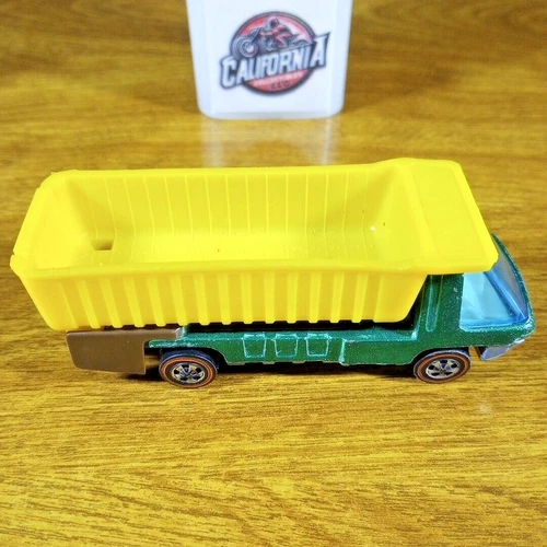 Hot Wheels The Heavyweights Redline Dump Truck Spectraflame Green Hong Kong 1970