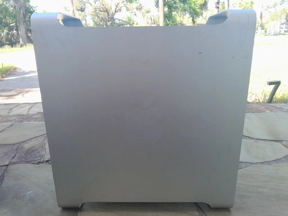 Apple Mac Pro A1186 台式机 – 双英特尔至强 5150 2.66GHz,1GB RAM,250G — 第 3/4 张图片