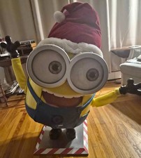 Universal 3.5 ft Animated Singing Moving LED Holiday Minion Christmas Movie Prop