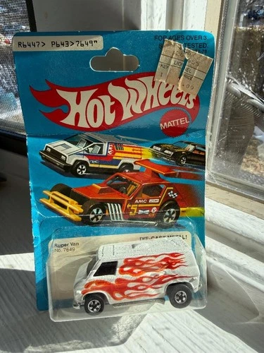 NEW Vintage 1981 Mattel Die Cast Hot Wheels Super Van White w/ Red Flames #7649