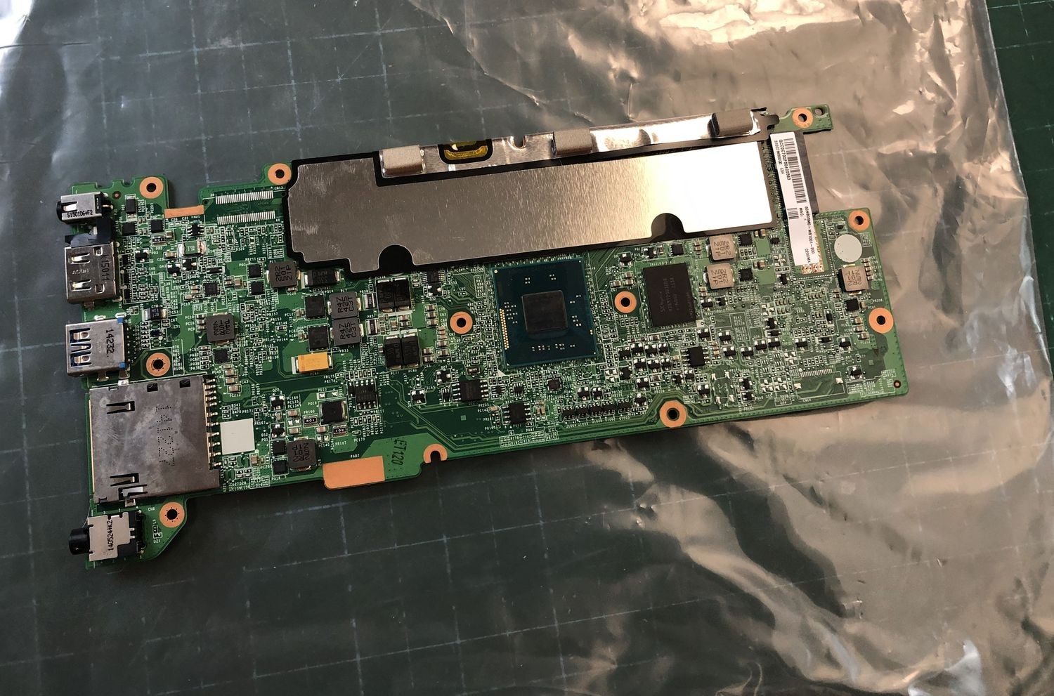 Asus Chromebook C200MA N2830 2.16GHz 2GB RAM Motherboard 60NB05M0-MB1001-200-image