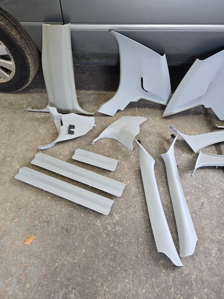 Juego de paneles interiores de pedernal/gris Grand Marquis Crown Victoria Mercury Marauder Foto 3 de 4