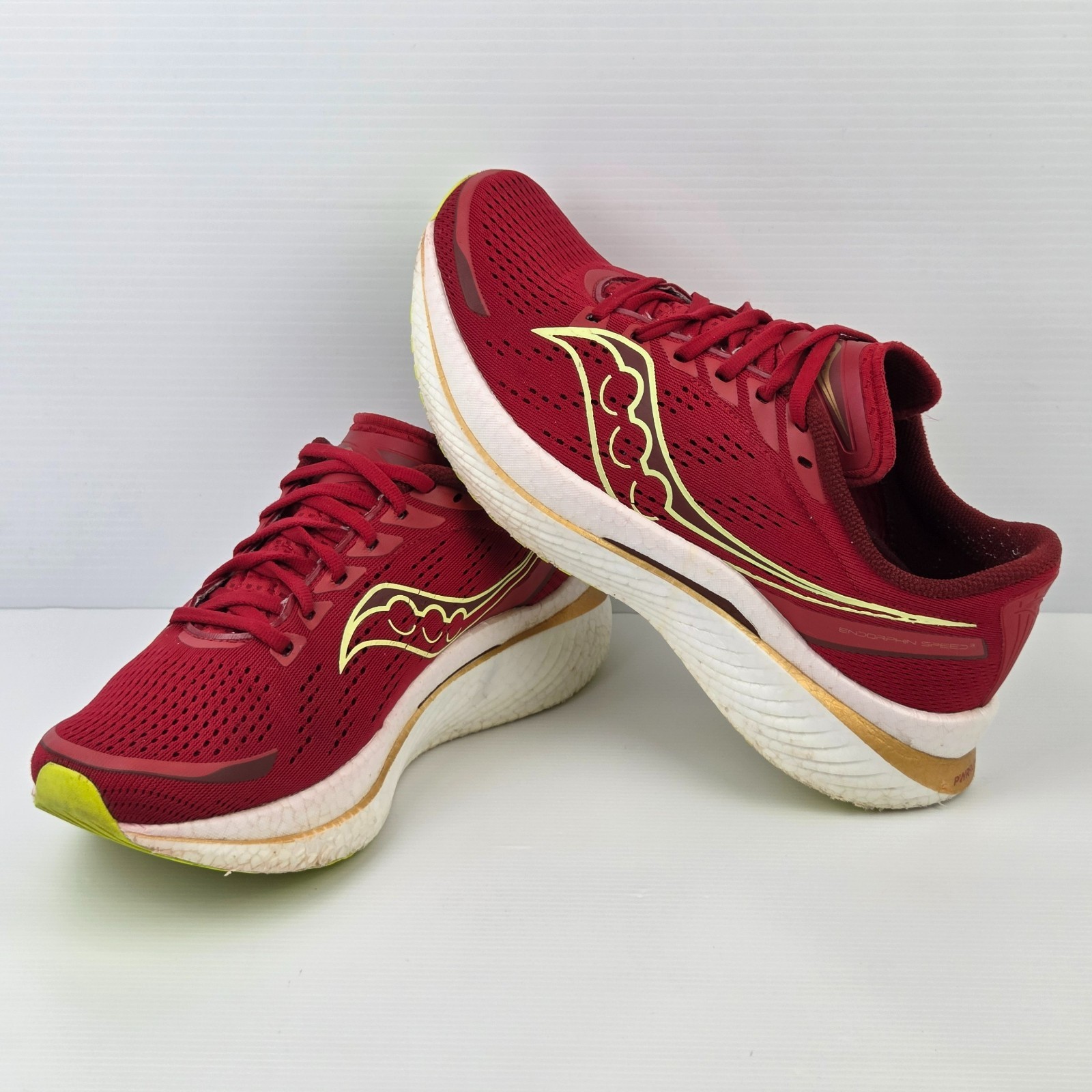 Saucony Mens Endorphin Speed 3 Red Poppy Running Shoes Sneakers US 9.5 UK 8.5