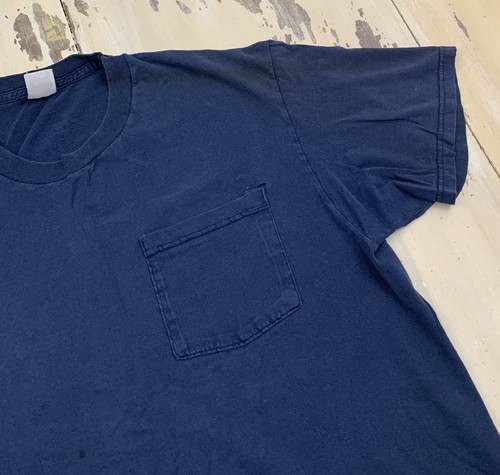 FRUIT of the LOOM - Vtg Faded Navy Blue Distressed Pocket T-shirt, Mens MEDIUM - Picture 3 of 11