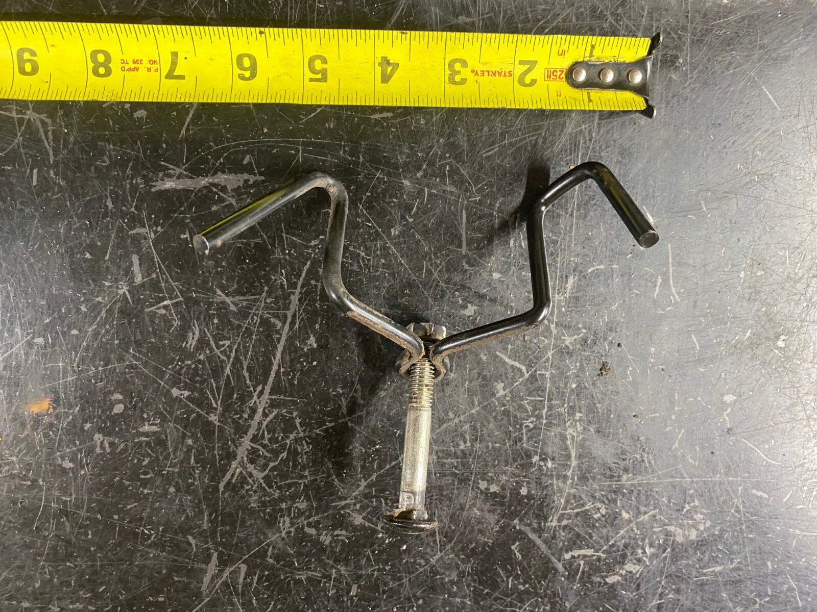 2004 Sears Craftsman PoulanPro 22hp 48"cut PH22PH48ST belt keeper