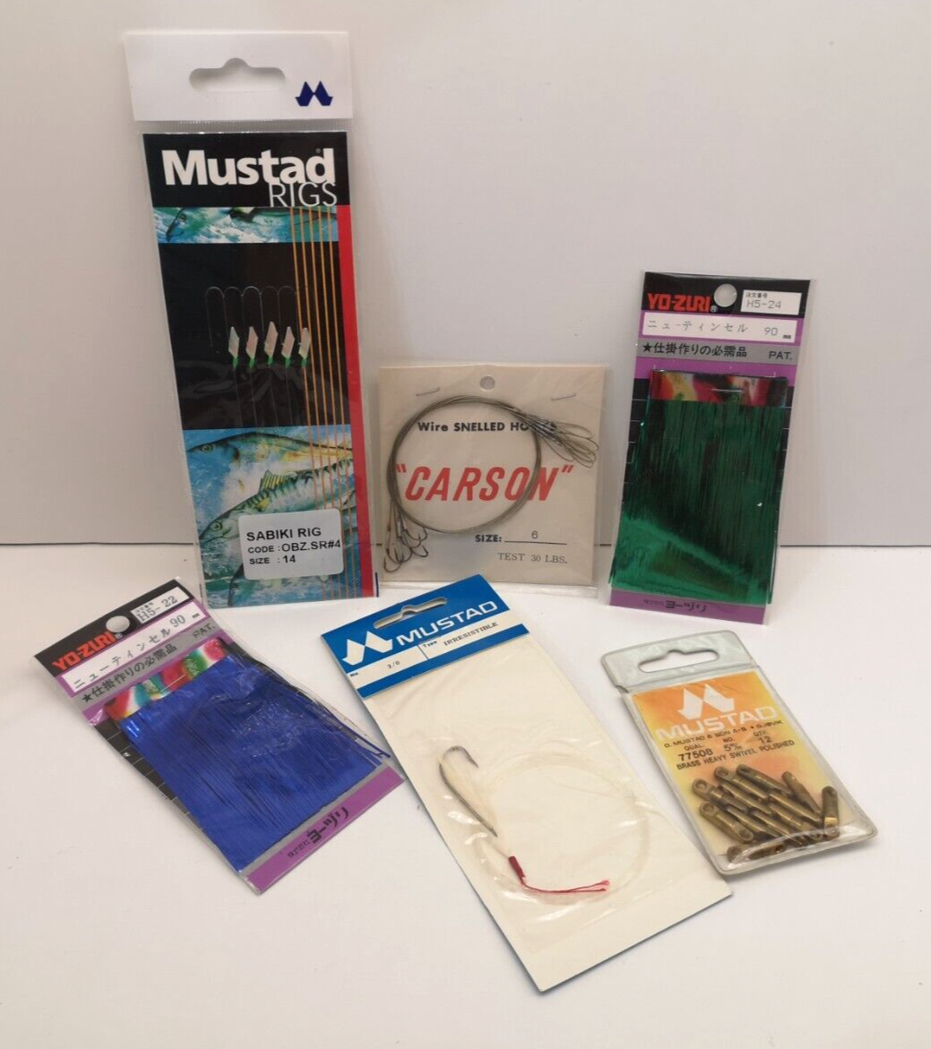 Lot De 25 Pièces De Matériel De Pêche Assorti - Neuf - CD354