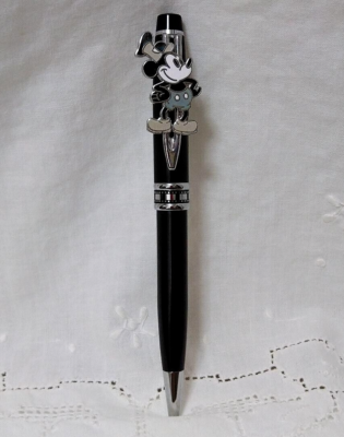 desny STEAMBOAT WILLIE ボールペン Disney Mickey Mouse Steamboat Willie Black Twisted Ballpoint Pen